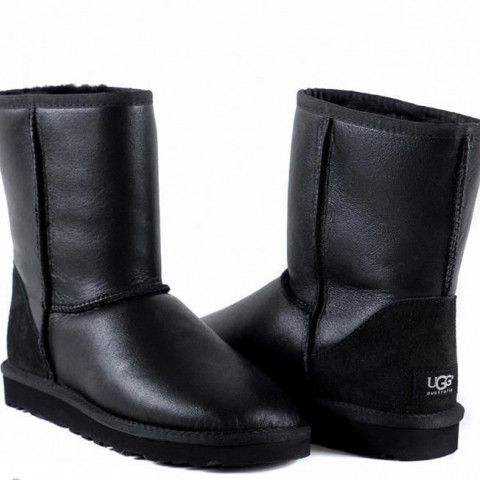 Ugg Men'S Classic Short Metallic Black